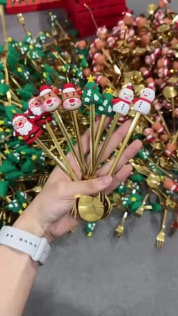 2/4/6Pcs Christmas Fork And Spoon Set,Stainless Steel Creative Tableware,Coffee Tea Dessert Forks And Spoons Gift Set