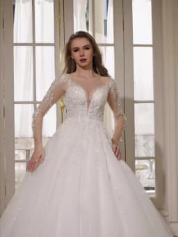 BEPEITHY Customized A Line Glitter Full Sleeves Wedding Dresses 2026 O Neck Court Train Illusion Bride Ivory Beading Bridal Gown