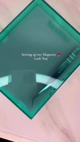 Veyes Inc Eyelash Extensions Acrylic Lash Holder Veyelash Eyelashes Pallet Storage Box Large Lash Tile Dust-proof Cover Makeup