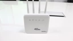 XUNYOU-LINK 4G LTE WiFi Router WiFi 6 300Mbps SIM Modem Wireless WiFi Modem Support 32 Device WIFI Router for Asia Africa Europe