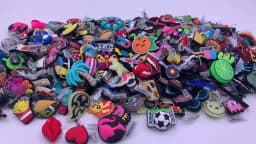 1pcs Cute Gecko PVC Shoe Charms Bamboo Unicorn Leaves Accessories Lost General Decorations fit Bracelet Friends Gifts