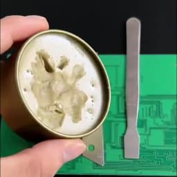 Solder Paste Rosin Flux 10g/30g/100g Lead-free Welding Flux Iron Repair Welding Paste Soldering Tin Soldering Oil Soldering Flux