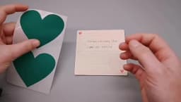 300pcs 30X35mm 5 colors Scratch Off Stickers Heart Shape Labels sticker DIY handmade for game Scratch Sticker Labels stationer