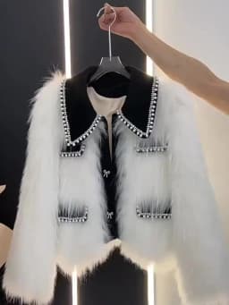 High end Heavy Industry Nail Bead Imitation Fox Fur Grass Coat for Women's Autumn and Winter 2024 New Unique Warm Top Jackets