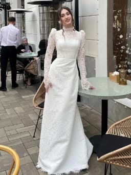 Toofgon Delicate Lace Formal Wedding Dresses Long Sleeves High Neck Buttons Bridal Gowns Bride Wedding Party Gowns Customized