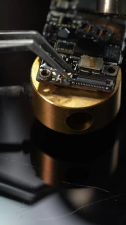 Lanrui D6 Mini Small Soldering Welding Station Fits 99% of Soldering Irons on Market for Phone Screen Cable Chip Soldering Tools