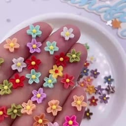 100Pcs 8mm Resin 3D Colorful Mini Flower Gems Flatback  Scrapbook Wedding Applique  Nail Art Decor Crafts  SL560