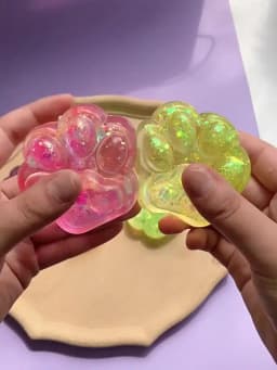 Cat Paw Taba Squishy Toy – Ultra-Soft Stress Relief Squeeze Toy with Quick Recovery, Cute Cat Paw Design, Mix Colors