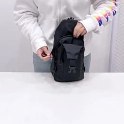 Men Bag Fashion New Solid Color Men Chest Bag Outdoor Casual Fashion One Shoulder Crossbody Bag Nylon USB Charging Shoulder Bags