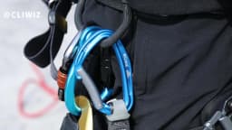 CLIWIZ SGM7118 Curved D- Straight UIAA CE Certified Climbing Carabiner 23kN 7075 Aluminum Carabiner Climbing Safety Snap Hook