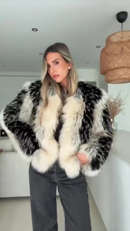 Neo Mint Luxury Brand Design Striped Patchwork Fur Jacket Women Winter Fluffy Faux Fox Fur Coats Chic Girls Thick Warm Outerwear