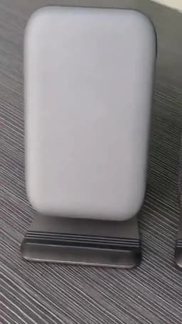 2024 New 20W Qi Fast Wireless Charger for iPhone 15 Pro max/iPhone 13/14 for Samsung Vertical Phone Wireless Charging Stand