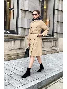 2025 High Quality Trench Jacket Winter Women's Hooded White Duck Down Jacket Thick Warm Long Down Parka Windbreak Coat With Belt