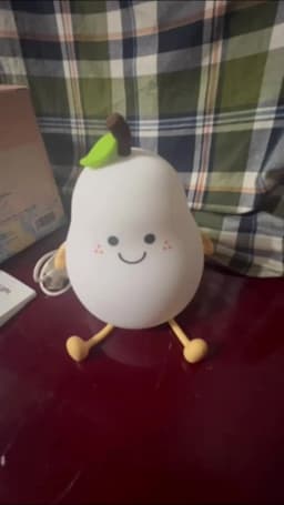 Rechargeable LED Cartoon Pear Nightlight, Silicone Light, Bedside Decor, Color Changing, Atmosphere Lamp for Kids, Holiday Gifts