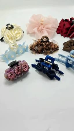 Large Butterfly Bow Hair Claw Chic Hair Accessory for High-end Style Spring/Summer Organza Claw Clip Stunning Shark Claw