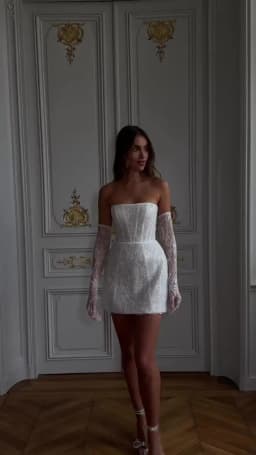 Simple A-Line Mini White Wedding Dress Sexy Strapless Formal Pleat Shiny Sequined Sleeveless Vintage Backless Short Customized