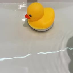 30PCS Rubber Duck Toys, Squeaky Swimming Ducks, Classroom Prizes, Car Home Decorations, Gifts and Collectible Ornaments