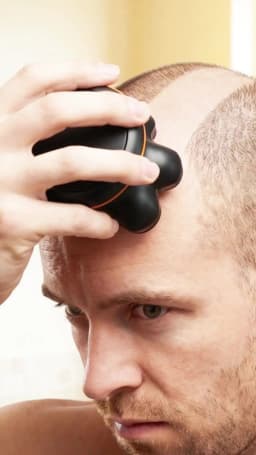 MAXGROOM 7D Floating Bald Head Shaver IPX6 Waterproof LED Display Wet Dry Electric Razor 7 Blades Magnetic Washable Head Shaver