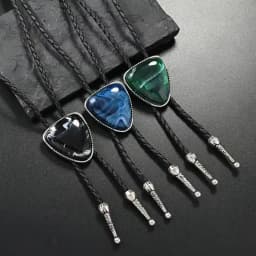 New Trendy Bolo Tie for Men Western Cowboy Style Triangle Leather Rope Necktie Collar Fashion Jewelry Accessories