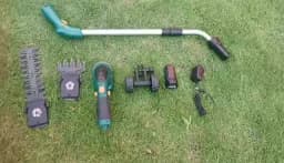 7.2V Electric Hedge Brush Trimmer Telescopic Handle Cordless 2-in-1 Grass Shear + Hedge Trimmer w/Extension Pole