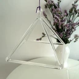 Hye-eun 3-10inch Clear Crystal Singing Pyramid Sound Energy Healing Instruments Quartz Triangular Tower Yoga Meditation