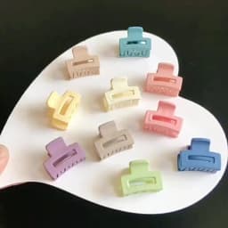 20 Pcs/bag Solid Color Matte Hollow Hair Claw Clip Candy Color Catch Barrettes Stylish Hair Accessories Suitable for Women