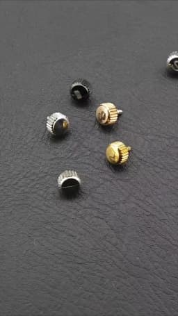 High Quality Replacement Crown With Engraved 'S' Logo, Suitable for Movement NH35NH36, Including Crown Tube Shaft