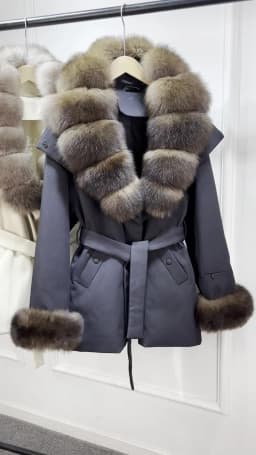 Janveny Luxury Women's Winter Down Jacket 2026 New Large Natural Real Fox Fur Cuff 90% White Duck Down Coat Female Feather Parka