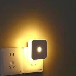 4pcs Modern LED Night Lights Plug Into Wall, Motion Sensor Night Light Plug In Corridor, Bedroom, Staircase, Kitchen, Bathroom