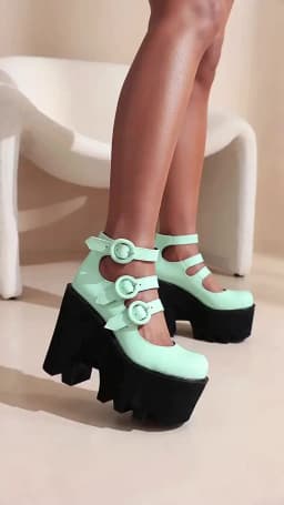 Three Rows Of Round Buckle Super High Wedges Sexy Women's Pumps Bright Patent Leather Super High Platform Women's High Heels