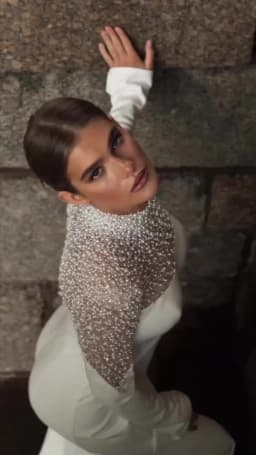 Stunning High Neck Full Sleeves Peal Beaded Mermaid Wedding Drsses Sweep Train Custom Made 2024 Vestido De Noival
