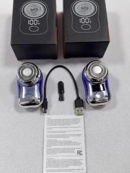 220mAh USB Rechargeable Electric Shaver For Men, Digital Display, Compact & Portable, Suitable For Business Travel