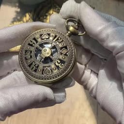 Bronze Retro Poker Cards Skull Design Ghost Display Steampunk Quartz Pocket Watch Fob Vintage Antique Clock with 80cm/38cm Chain