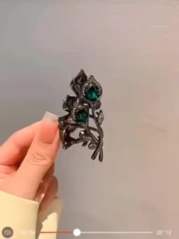 Elegant Retro Style Tulip Hair Claws - Medium Size, Alloy Inlaid with Rhinestones, Suitable for Ponytail and High Bun Hairstyles