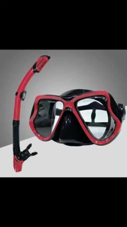 Diving Mask with Sports Camera Mount, Electroplated Tempered Glass, Silicone Strap, Safe and Comfortable Design