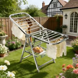 SAEIV Foldable stainless steel clothes rack with wings and shoe rack, height-adjustable, sturdy and durable, space-saving.