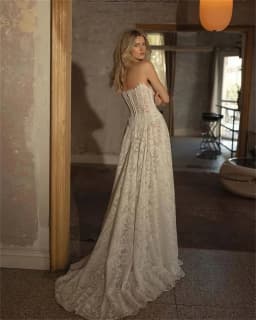 Kyoto Customized Beige Floral Lace A-line Wedding Dress Exquisite Detachable Sleeves vestidos de noiva Sweep Train Formal 2025
