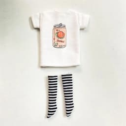 2pcs/Set of Blyth Clothes, Beautiful Print Short T-Shirt + Striped Socks, Can Be Used for 1/6 Doll Accessories