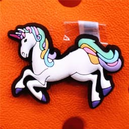 1pcs Cute Gecko PVC Shoe Charms Bamboo Unicorn Leaves Accessories Lost General Decorations fit Bracelet Friends Gifts