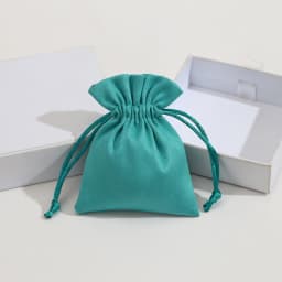 50pcs Velvet Drawstring Bag Chic Small Gift Packing Bag Earrings Ring Necklace Jewelry Packaging Display Flannel Pink Pouches