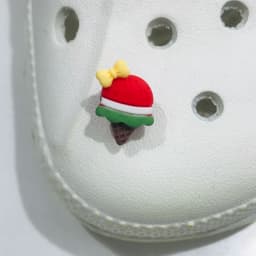 1Pcs Mix Styles Flowers Frog Ice Cream Cartoon Animals Shoe Charms Resin Shoe Decoration Fit Kids Backpack