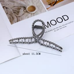 Multi Style Gold Metal Hair Claw Clips Hollow Geometric Butterfly Jaw Clips Strong Hold Non Slip Hair Crab Clamp for Women Thick