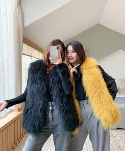 Luxury Thick Warm Mongolia Sheep Fur Vest Customize Size Oversize Big Size Women New Winter Hot V neck Sexy Fur Coat tsr801
