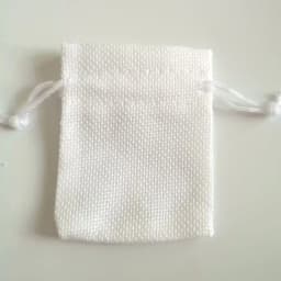 100pcs Vintage Natural Burlap Gift Bag Linen Jute Drawstring Bag Jewelry Packing Pouches Sachet Christmas Party Gift Bags