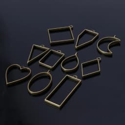 10Pcs Assorted Geometric Hollow Pressed Flower Frame Pendant Resin Jewelry Making Tool Metal Frame Jewelry Charms Bezel Setting