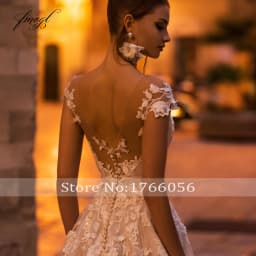 Customized Sexy Backless Cap Sleeve Lace Princess Wedding Dress Appliques Beaded Flowers Court Train Vintage A Line Bridal Gowns