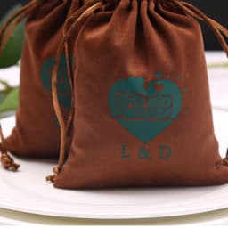 100 Personalized Logo Print Drawstring Bags Velvet Jewelry Packaging Pouches Chic Wedding Favor Bags Pink Flannel Cosmetic Bags