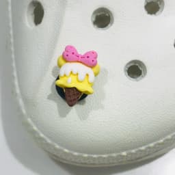 1Pcs Mix Styles Flowers Frog Ice Cream Cartoon Animals Shoe Charms Resin Shoe Decoration Fit Kids Backpack