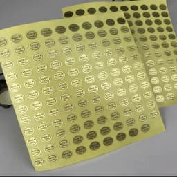 MADE IN CHINA Stickers 500pcs Small Oval 1.3x0.9cm Gold Background Universal Country of Origin