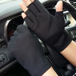 Driving sunscreen gloves men's thin half-finger gloves half spring and summer non-slip cycling fingerless gloves breathable B93